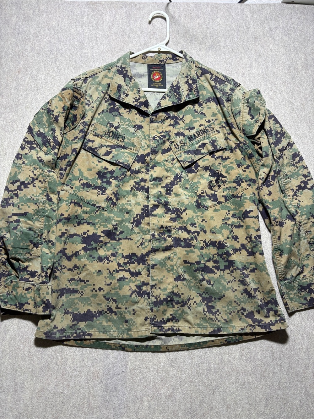 USMC Woodland Marpat MCCUU Blouse Shirt Size Medium Regular (18)